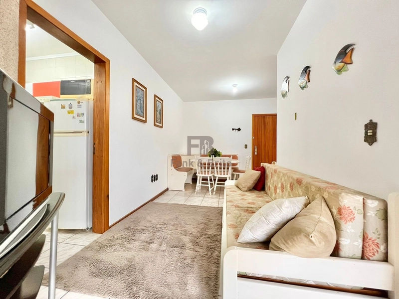 APARTAMENTO DOIS DORMITÓRIOS NO CENTRO: 2ª foto da galeria de imagens do imóvel