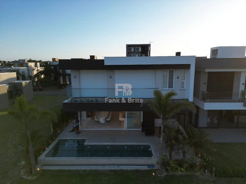 CASA A VENDA CONDOMINIO CAPÃO ILHAS RESORT: 7ª foto da galeria de imagens do imóvel