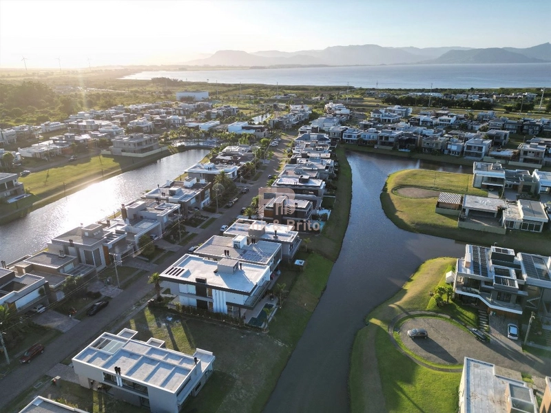 CASA A VENDA CONDOMINIO CAPÃO ILHAS RESORT: 3ª foto da galeria de imagens do imóvel