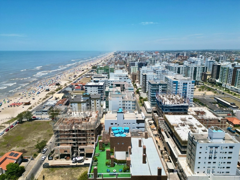 PRONTO PARA USO NA ZONA NOVA.: 2ª foto da galeria de imagens do imóvel