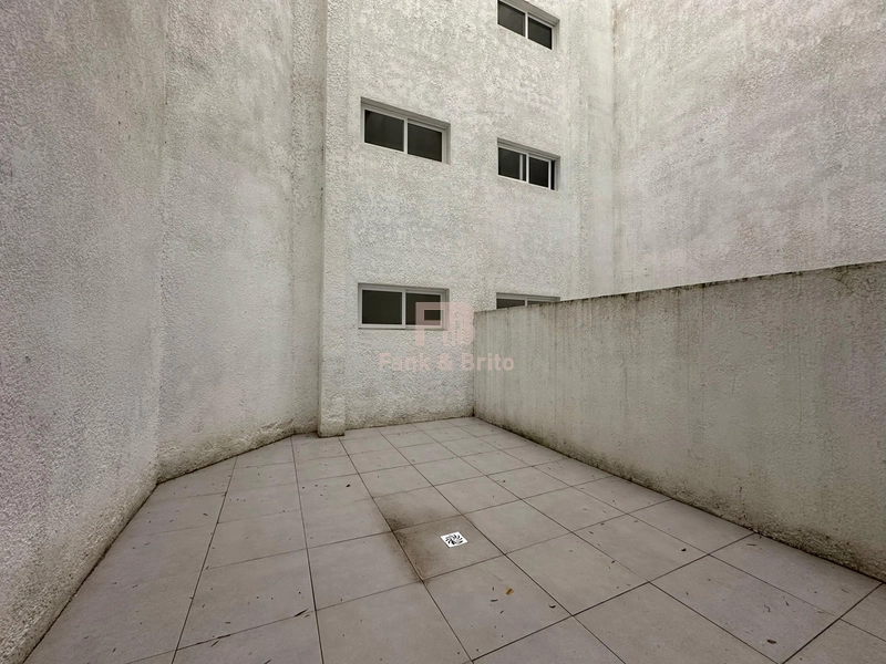 PRONTO PARA USO NA ZONA NOVA.: 14ª foto da galeria de imagens do imóvel