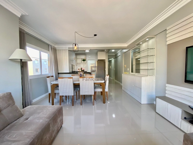 Encantador apartamento próximo ao mar , no bairro navegantes!: 3ª foto da galeria de imagens do imóvel