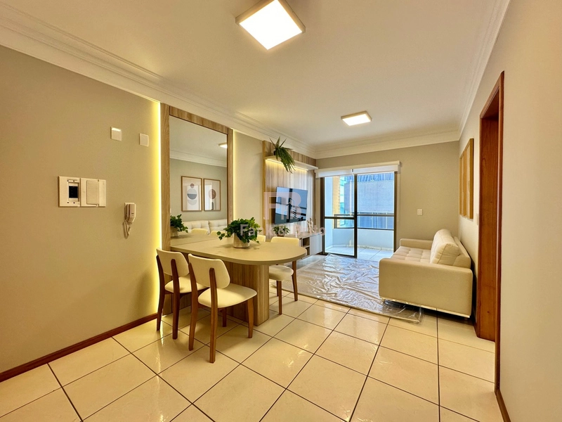 APARTAMENTO DOIS DORMITÓRIOS NO CENTRO: 1ª foto da galeria de imagens do imóvel