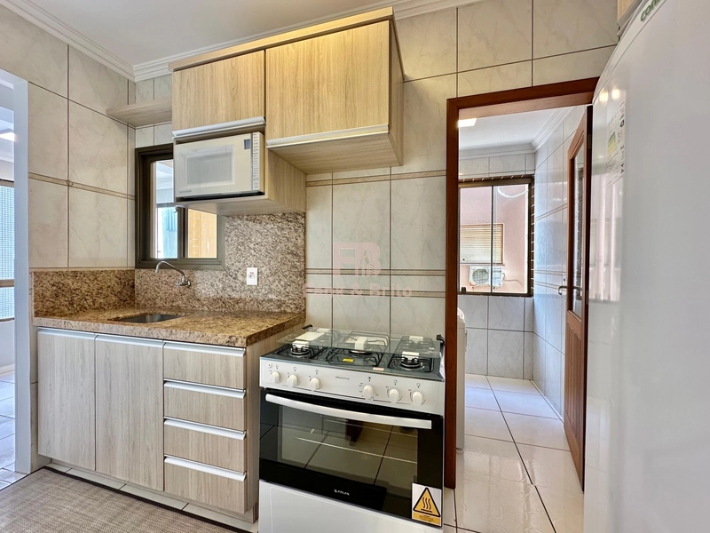 APARTAMENTO DOIS DORMITÓRIOS NO CENTRO: 8ª foto da galeria de imagens do imóvel