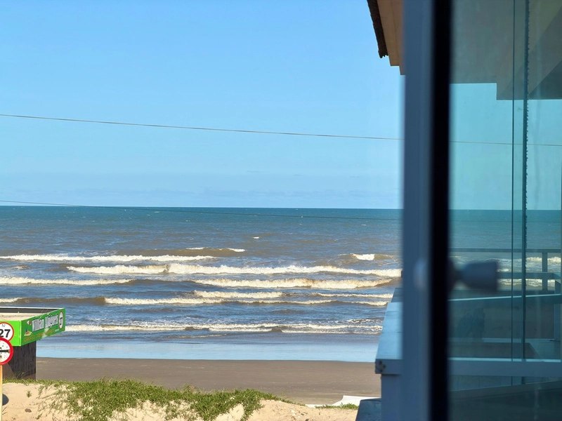 SOBRADO EXCLUSIVO DE FRENTE A PRAÇA AVEZON COM VISTA ETERNA PARA OMAR.: 8ª foto da galeria de imagens do imóvel