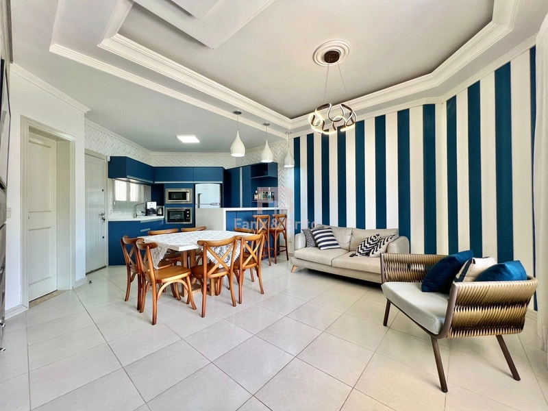 SOBRADO EXCLUSIVO DE FRENTE A PRAÇA AVEZON COM VISTA ETERNA PARA OMAR.: 8ª foto da galeria de imagens do imóvel