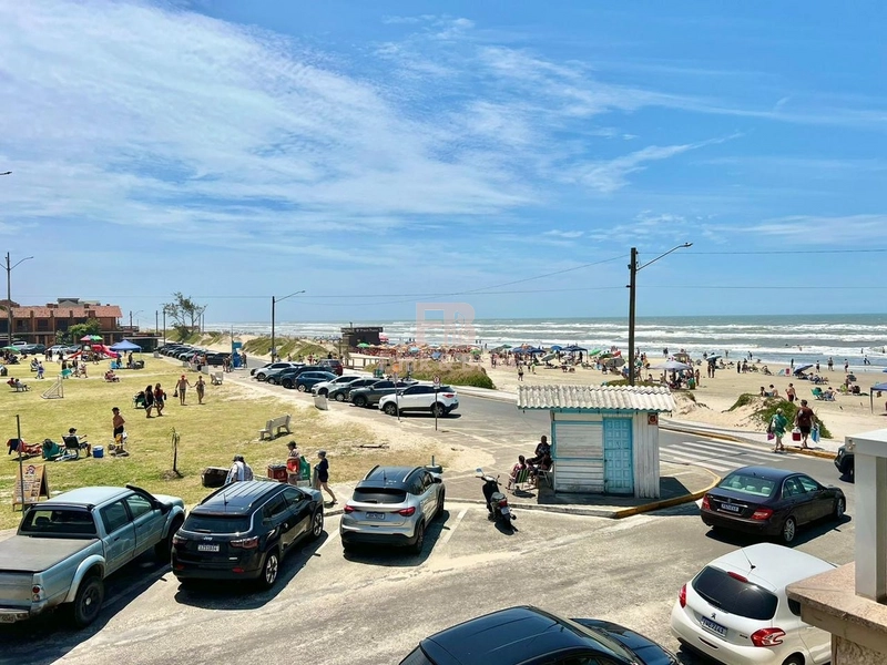 SOBRADO EXCLUSIVO DE FRENTE A PRAÇA AVEZON COM VISTA ETERNA PARA OMAR.: 12ª foto da galeria de imagens do imóvel