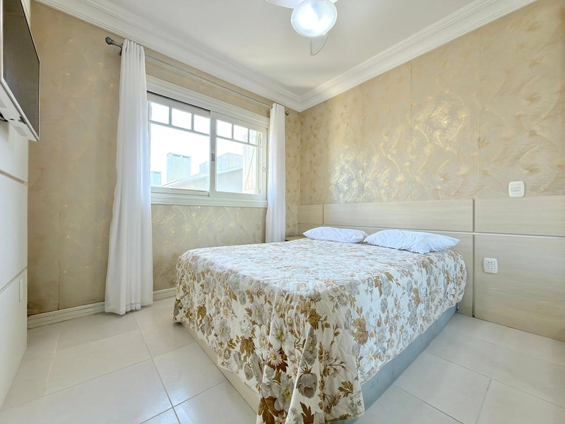 SOBRADO EXCLUSIVO DE FRENTE A PRAÇA AVEZON COM VISTA ETERNA PARA OMAR.: 19ª foto da galeria de imagens do imóvel