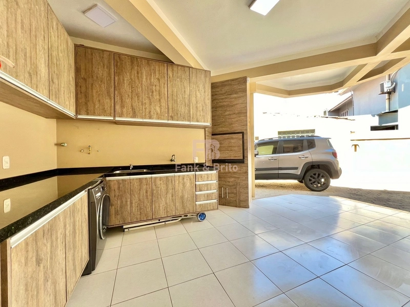 SOBRADO EXCLUSIVO DE FRENTE A PRAÇA AVEZON COM VISTA ETERNA PARA OMAR.: 18ª foto da galeria de imagens do imóvel