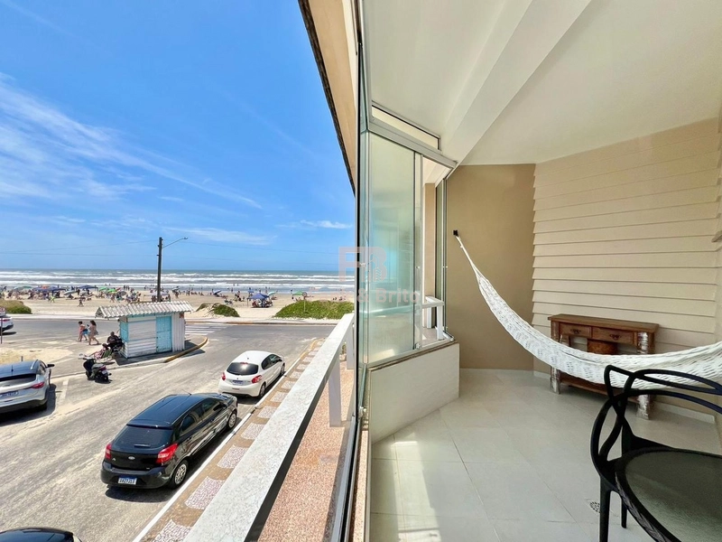 SOBRADO EXCLUSIVO DE FRENTE A PRAÇA AVEZON COM VISTA ETERNA PARA OMAR.: 6ª foto da galeria de imagens do imóvel