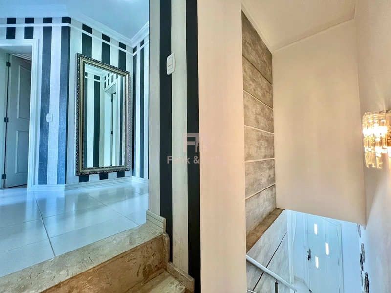 SOBRADO EXCLUSIVO DE FRENTE A PRAÇA AVEZON COM VISTA ETERNA PARA OMAR.: 20ª foto da galeria de imagens do imóvel