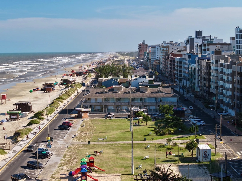 SOBRADO EXCLUSIVO DE FRENTE A PRAÇA AVEZON COM VISTA ETERNA PARA OMAR.: 31ª foto da galeria de imagens do imóvel