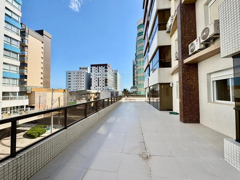 APARTAMENTO FINAMENTE MOBILIADO, DECORADO E COM UM TERRAÇO INCRÍVEL! : 18ª foto da galeria de imagens do imóvel