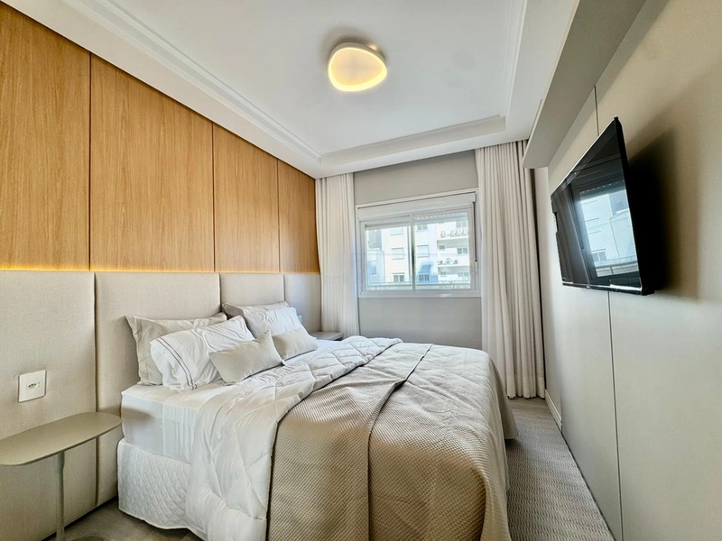 APARTAMENTO FINAMENTE MOBILIADO, DECORADO E COM UM TERRAÇO INCRÍVEL! : 29ª foto da galeria de imagens do imóvel