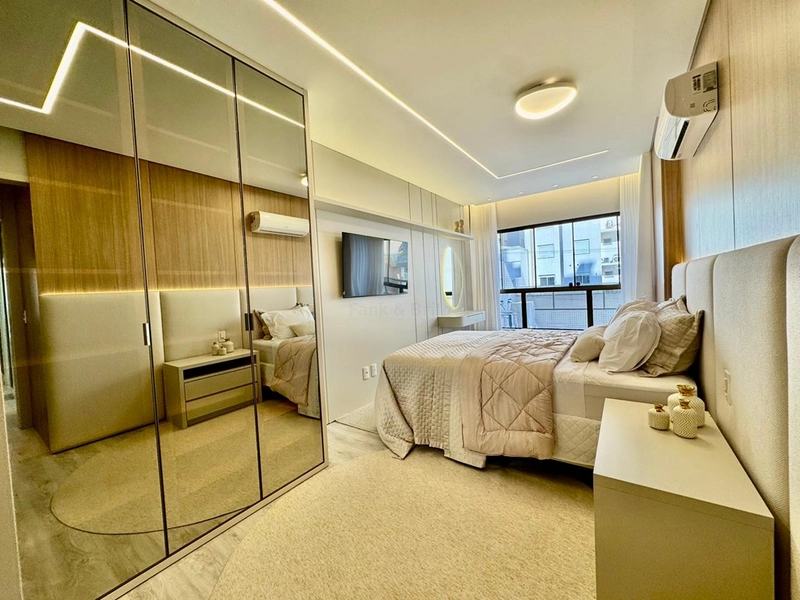 APARTAMENTO FINAMENTE MOBILIADO, DECORADO E COM UM TERRAÇO INCRÍVEL! : 30ª foto da galeria de imagens do imóvel