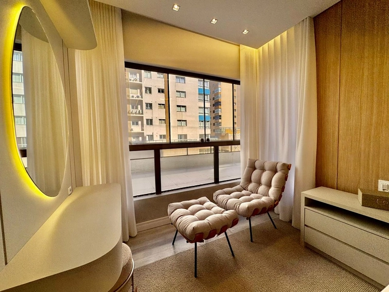 APARTAMENTO FINAMENTE MOBILIADO, DECORADO E COM UM TERRAÇO INCRÍVEL! : 31ª foto da galeria de imagens do imóvel