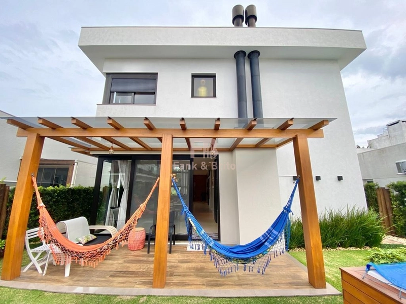 FINO SOBRADO DECORADO, PRAIA PARTICULAR, PRINCIPAL ACESSO DE CAPÃO!!!: 24ª foto da galeria de imagens do imóvel