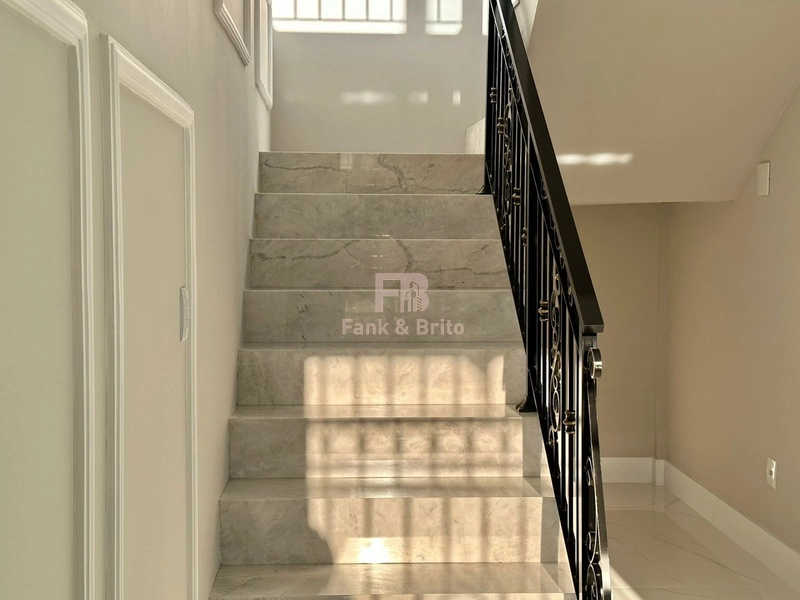 MANSÃO NEOCLÁSSICA  À VENDA EM XANGRI-LA RS: 12ª foto da galeria de imagens do imóvel