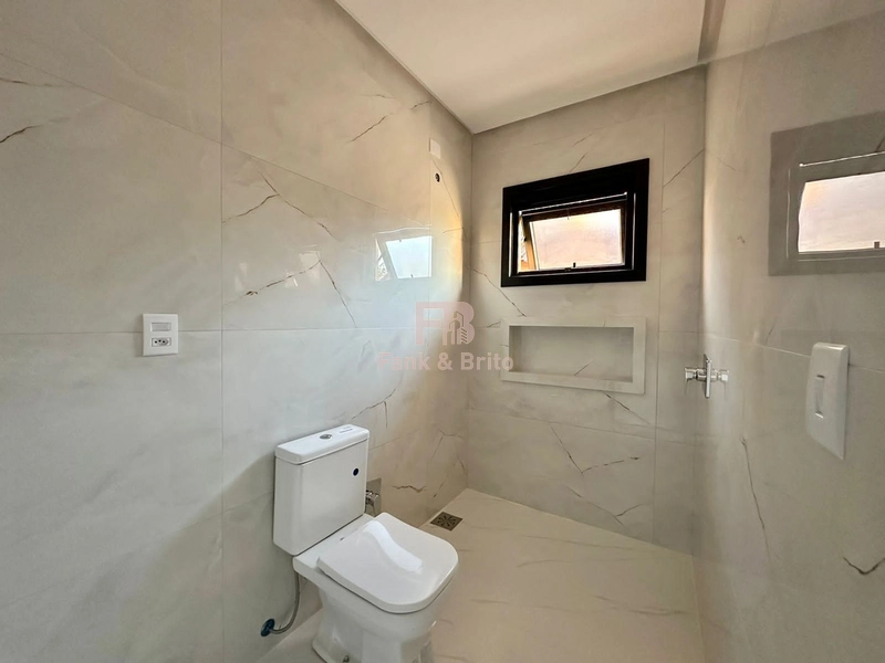 MANSÃO NEOCLÁSSICA  À VENDA EM XANGRI-LA RS: 44ª foto da galeria de imagens do imóvel