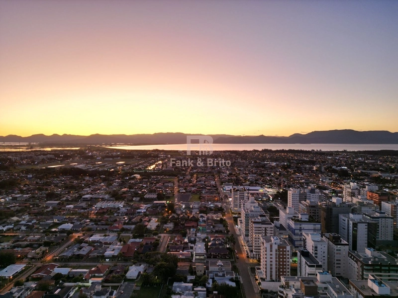MANSÃO NEOCLÁSSICA  À VENDA EM XANGRI-LA RS: 63ª foto da galeria de imagens do imóvel