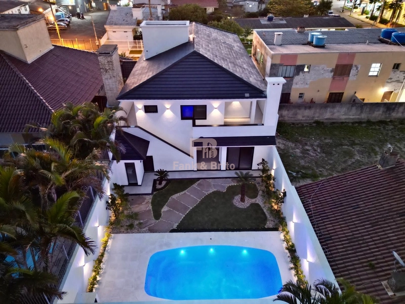 MANSÃO NEOCLÁSSICA  À VENDA EM XANGRI-LA RS: 69ª foto da galeria de imagens do imóvel