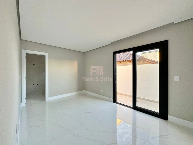 MANSÃO NEOCLÁSSICA  À VENDA EM XANGRI-LA RS: 43ª foto da galeria de imagens do imóvel