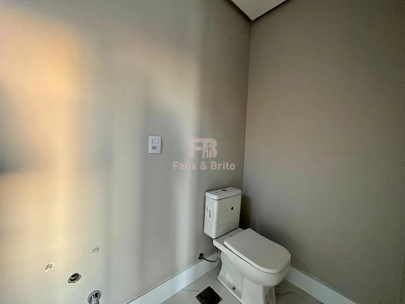 MANSÃO NEOCLÁSSICA  À VENDA EM XANGRI-LA RS: 40ª foto da galeria de imagens do imóvel