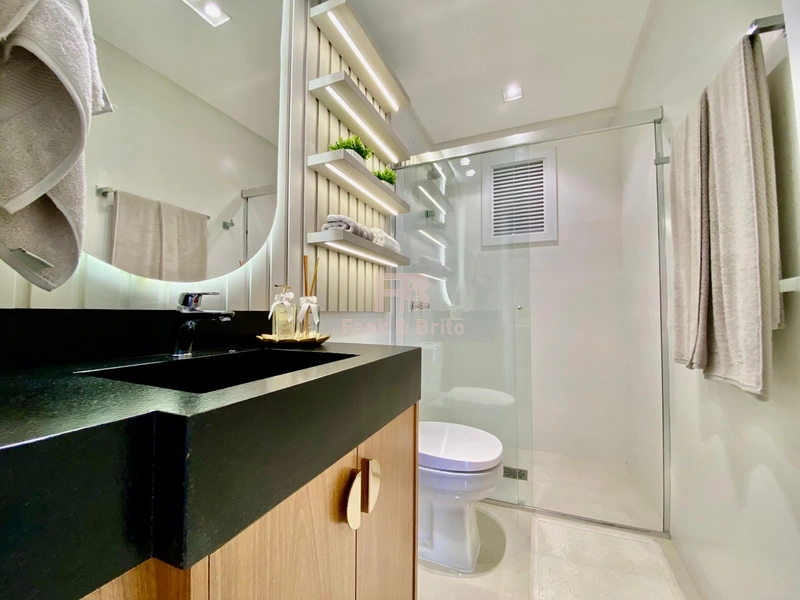 APARTAMENTO BEM MOBILIADO COM VISTA PARA SERRA E LAGOA: 13ª foto da galeria de imagens do imóvel