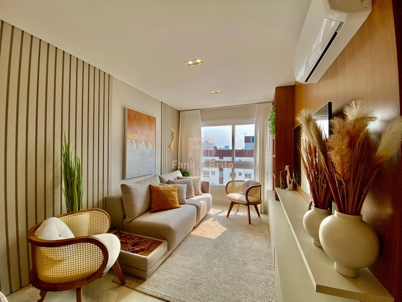 APARTAMENTO BEM MOBILIADO COM VISTA PARA SERRA E LAGOA: 3ª foto da galeria de imagens do imóvel