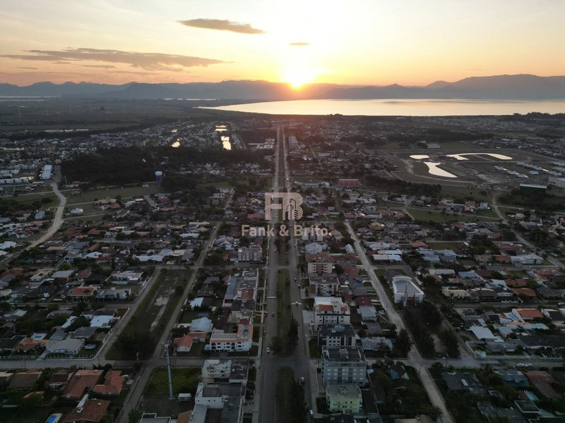 APARTAMENTO À VENDA  NA AVENIDA CENTRAL DE ATLÂNTIDA!: 32ª foto da galeria de imagens do imóvel