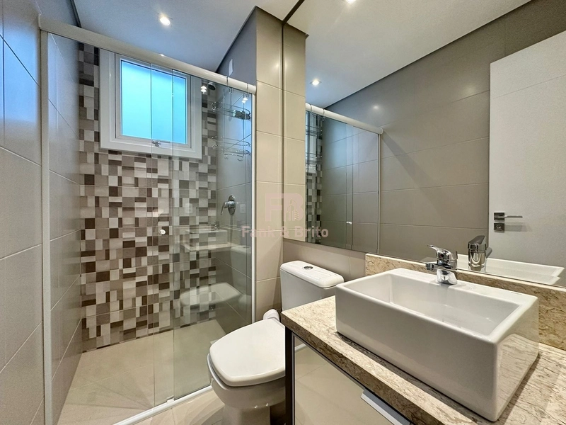 APARTAMENTO À VENDA  NA AVENIDA CENTRAL DE ATLÂNTIDA!: 23ª foto da galeria de imagens do imóvel