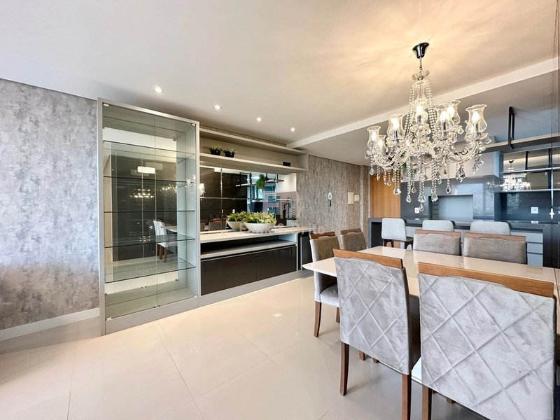 APARTAMENTO À VENDA  NA AVENIDA CENTRAL DE ATLÂNTIDA!: 15ª foto da galeria de imagens do imóvel