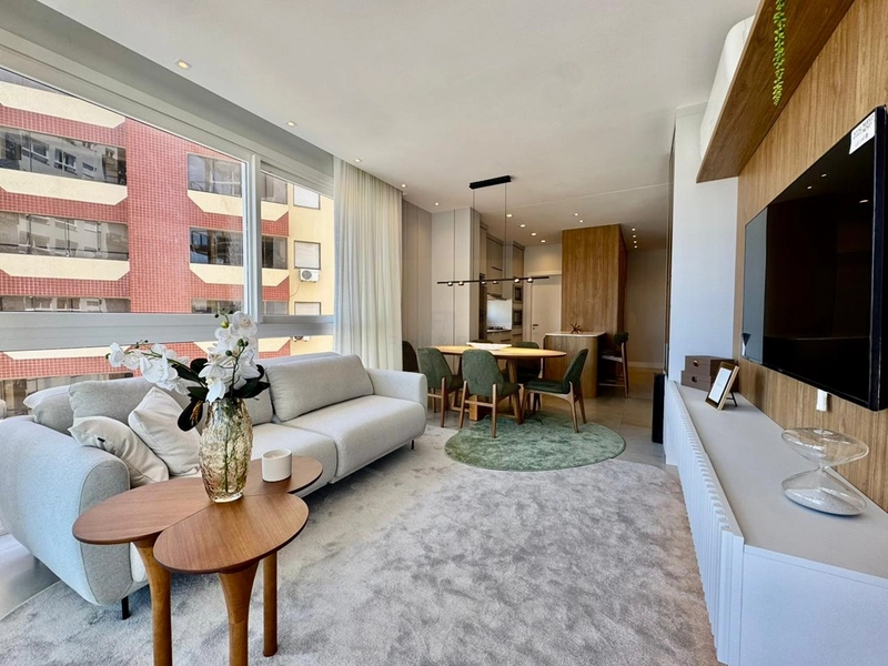 APARTAMENTO AO LADO DA PRAÇA FLAVIO BOIANOVSKI, NUNCA HABITADO.: 8ª foto da galeria de imagens do imóvel