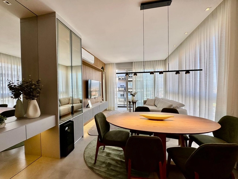 APARTAMENTO AO LADO DA PRAÇA FLAVIO BOIANOVSKI, NUNCA HABITADO.: 3ª foto da galeria de imagens do imóvel