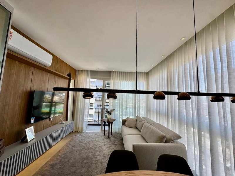 APARTAMENTO AO LADO DA PRAÇA FLAVIO BOIANOVSKI, NUNCA HABITADO.: 4ª foto da galeria de imagens do imóvel