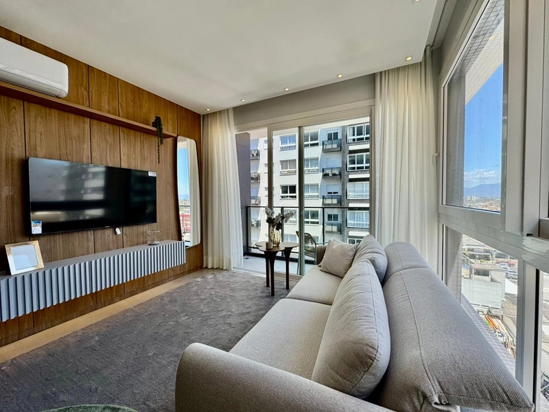 APARTAMENTO AO LADO DA PRAÇA FLAVIO BOIANOVSKI, NUNCA HABITADO.: 7ª foto da galeria de imagens do imóvel