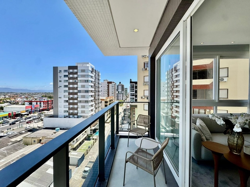 APARTAMENTO AO LADO DA PRAÇA FLAVIO BOIANOVSKI, NUNCA HABITADO.: 9ª foto da galeria de imagens do imóvel