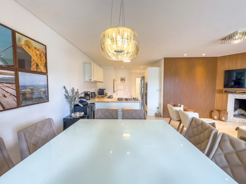 Linda casa em condomínio fechado.: 2ª foto da galeria de imagens do imóvel