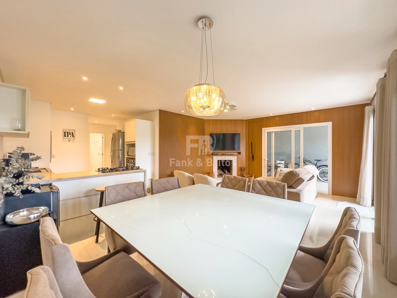 Linda casa em condomínio fechado.: 9ª foto da galeria de imagens do imóvel