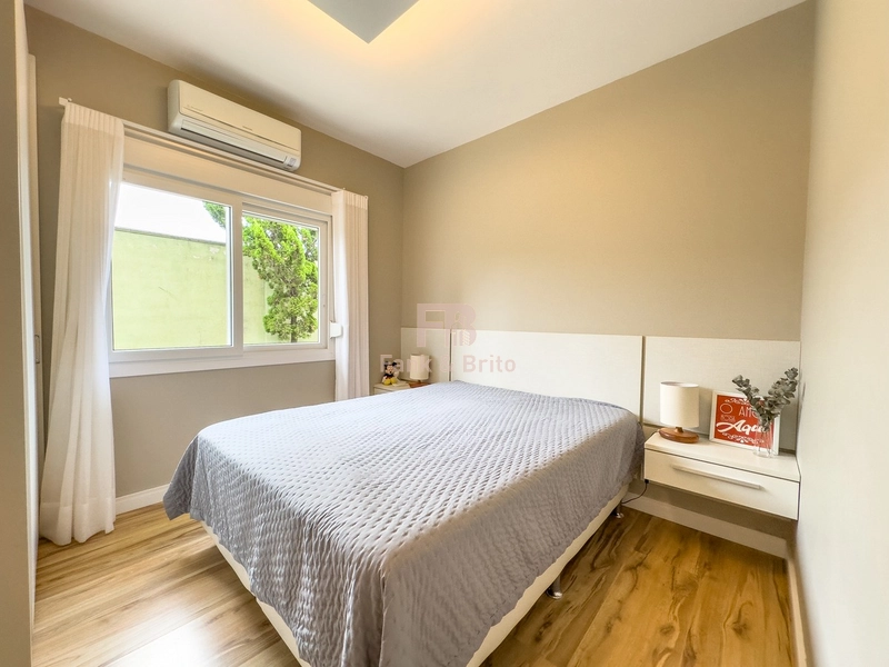 Linda casa em condomínio fechado.: 18ª foto da galeria de imagens do imóvel