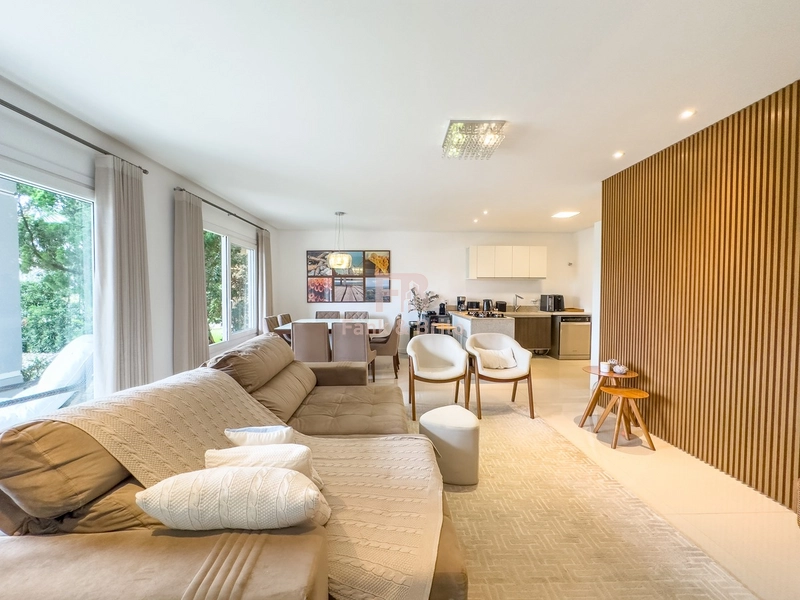 Linda casa em condomínio fechado.: 7ª foto da galeria de imagens do imóvel