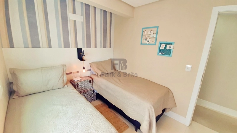 VENDO APARTAMENTO UMA QUADRA DO MAR NO BAIRRO NAVEGANTES!: 14ª foto da galeria de imagens do imóvel