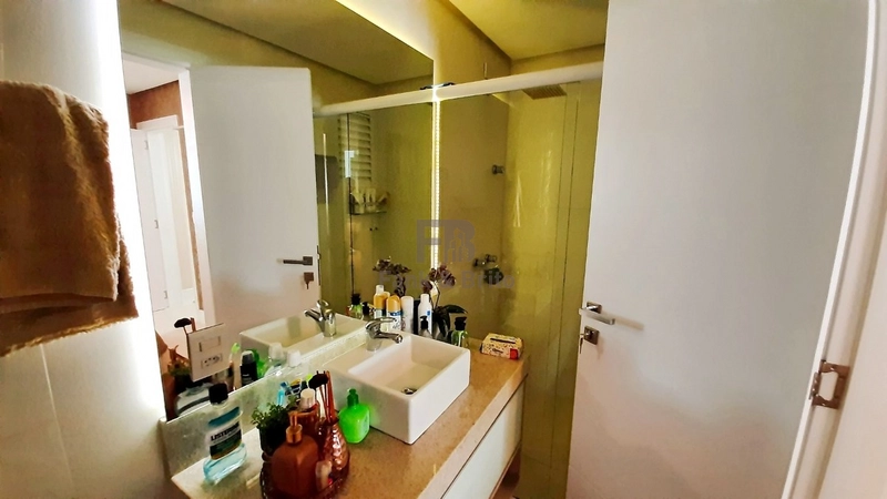 VENDO APARTAMENTO UMA QUADRA DO MAR NO BAIRRO NAVEGANTES!: 13ª foto da galeria de imagens do imóvel