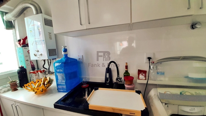 VENDO APARTAMENTO UMA QUADRA DO MAR NO BAIRRO NAVEGANTES!: 12ª foto da galeria de imagens do imóvel