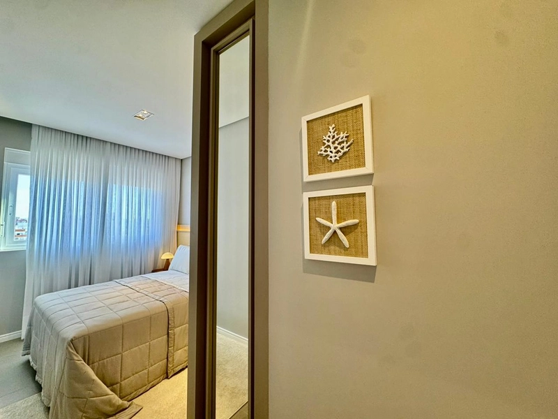 APARTAMENTO AO LADO DA PRAÇA FLAVIO BOIANOVSKI, DUAS QUADRAS DO MAR!: 21ª foto da galeria de imagens do imóvel