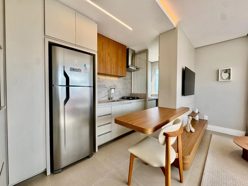 APARTAMENTO AO LADO DA PRAÇA FLAVIO BOIANOVSKI, DUAS QUADRAS DO MAR!: 14ª foto da galeria de imagens do imóvel