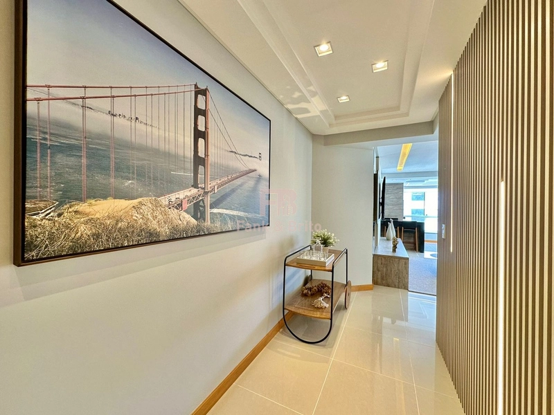 Junto a praça Luiz Bassani, pertinho do mar.: 15ª foto da galeria de imagens do imóvel