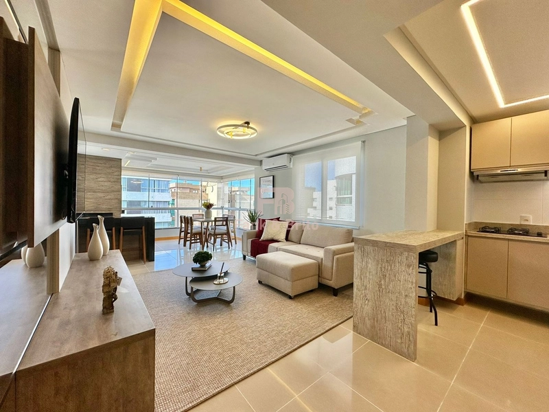 Junto a praça Luiz Bassani, pertinho do mar.: 5ª foto da galeria de imagens do imóvel