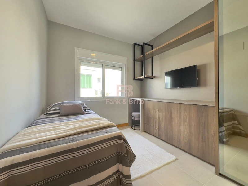 Junto a praça Luiz Bassani, pertinho do mar.: 23ª foto da galeria de imagens do imóvel