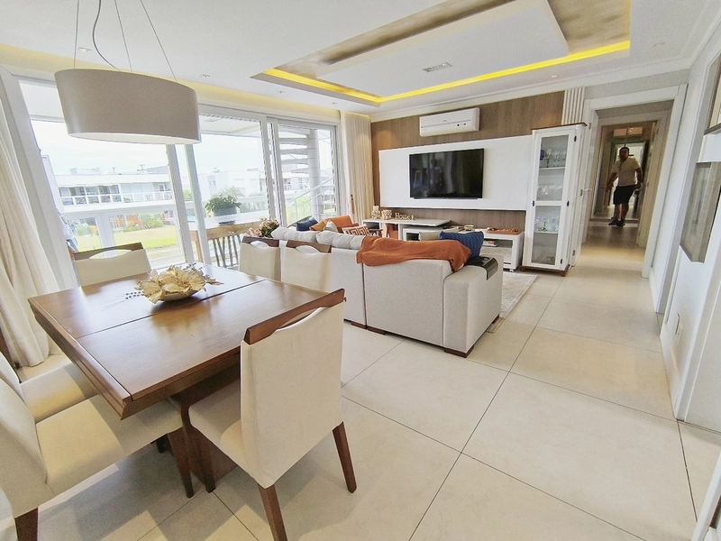 Casa em Condomínio com 160m², 3 dormitórios, 1 suíte, 2 vagas, Condomínio Rossi Atlântida em Xangri-lá: 6ª foto da galeria de imagens do imóvel